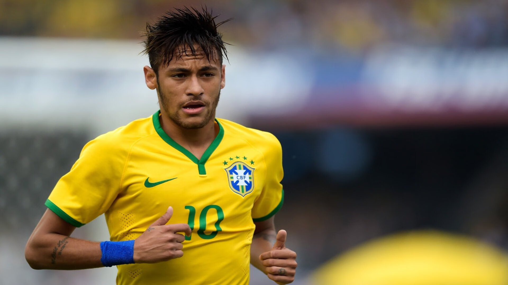 英超冲刺季：胜负悬念持续升温！，英超收官战